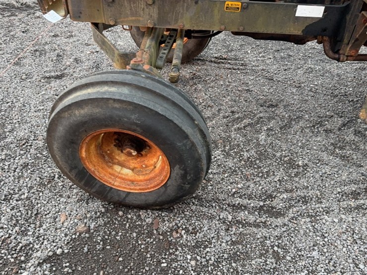 #3054-•-allis-chalmers-6080-tractor-image-15