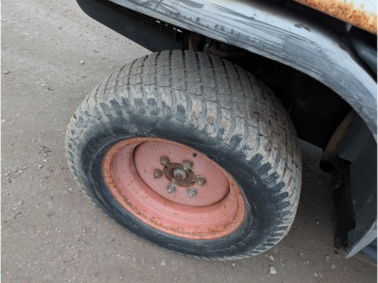 2009-bobcat-5600-toolcat-image-8