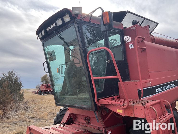 1991-case-ih-1660-image-10