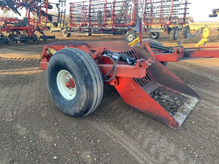 big-otto-rock-picker-image-17