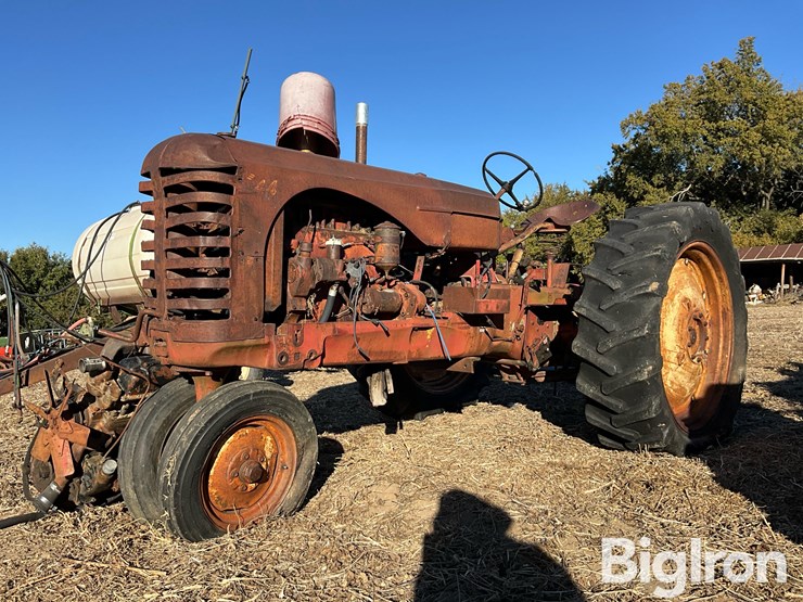 1950-massey-ferguson-44-image-1