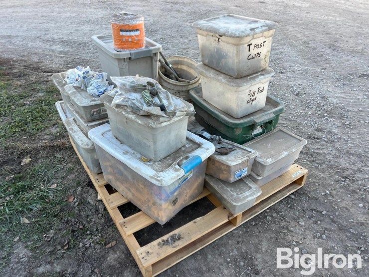 pallet-of-fencing-materials-image-3