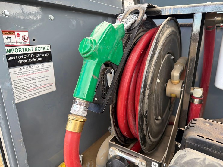 2020-thunder-creek-fuel-trailer-image-17