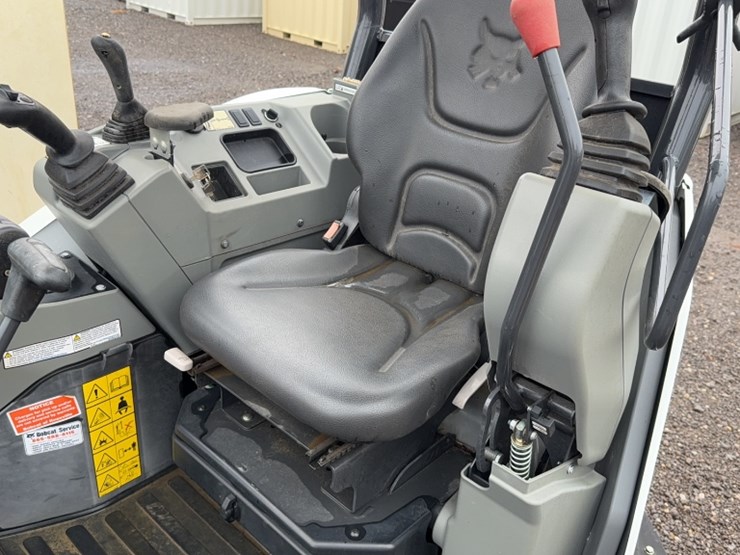 2023-bobcat-e26-image-15