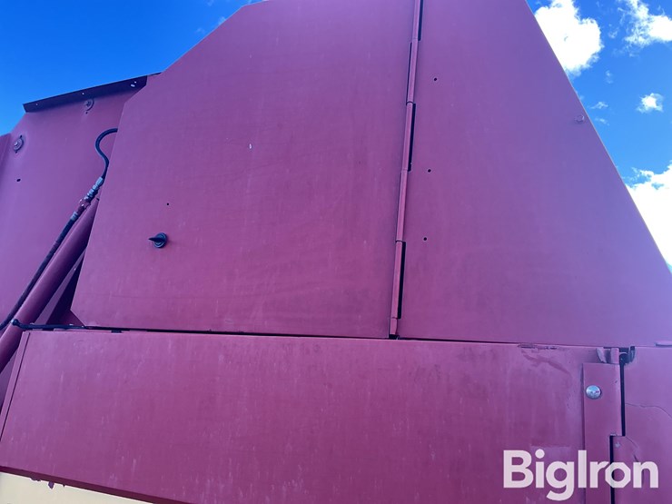 1992-new-holland-660-image-11