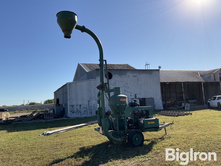 neuero-bulk-material-handling-grain-vacuum-image-5