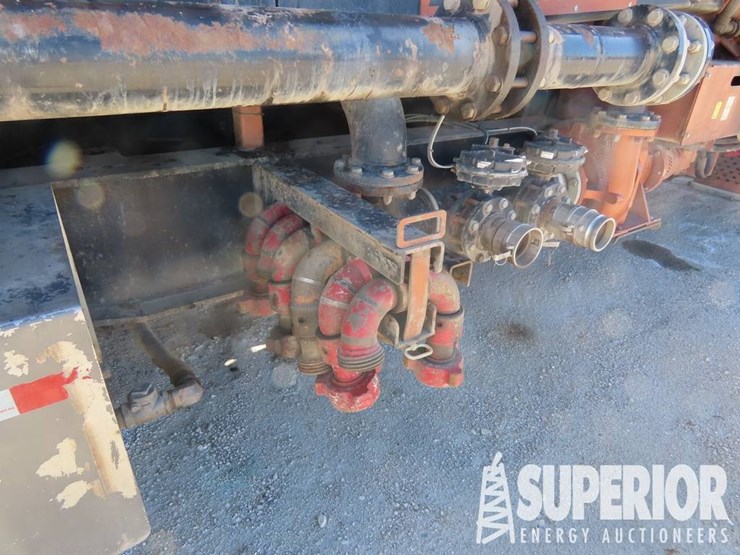 2018-caterpillar-c27-image-19