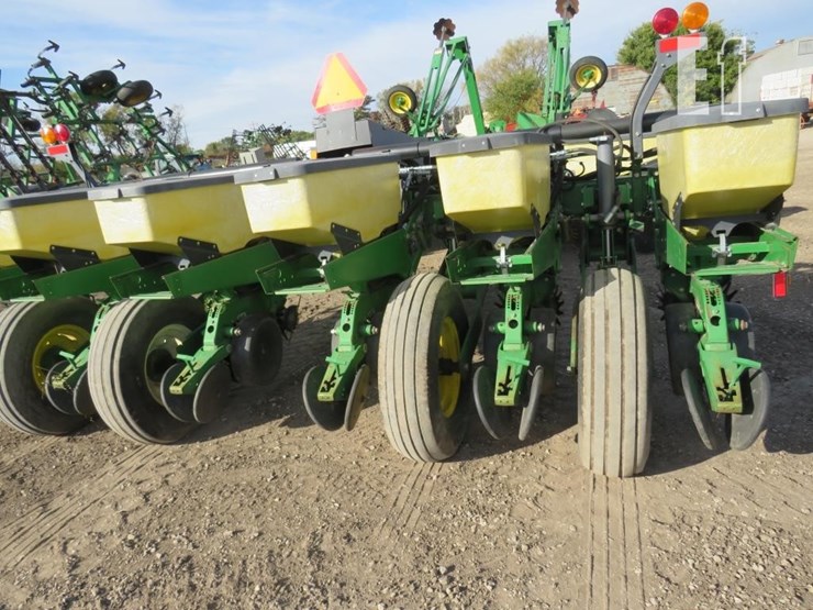 john-deere-1770-image-9