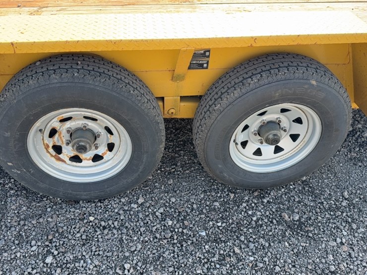 #3003-•-2018-cam-superline-16'-equipment-trailer-image-5