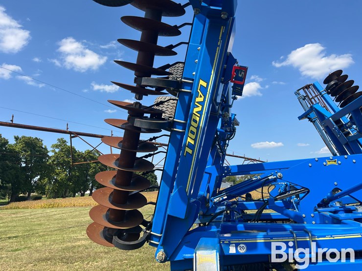 2019-landoll-7530-32-image-16