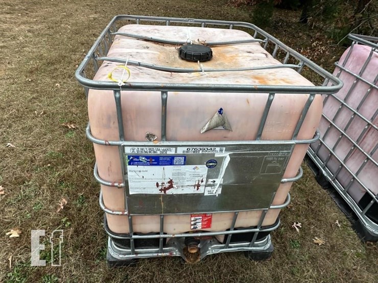 275-gallon-water-tank-image-1