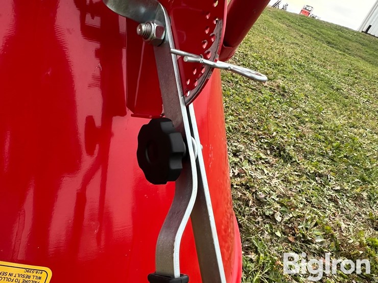 cosmo-500-3-pt-spreader-image-14