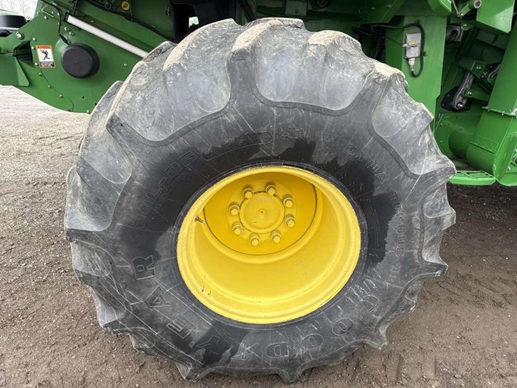 john-deere-s680-image-30