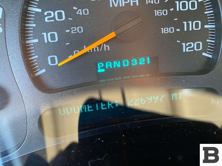 2004-chevrolet-silverado-1500-image-39