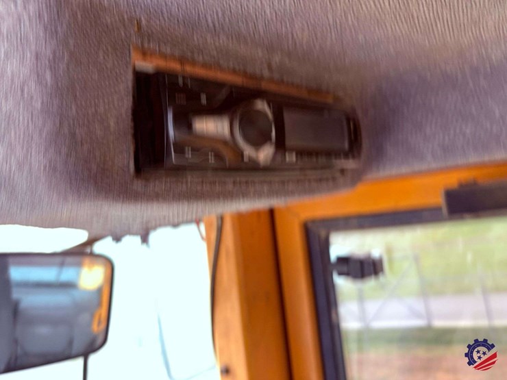 2004-volvo-l60e-image-76