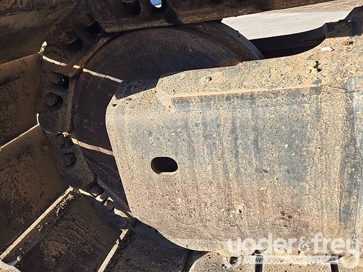 2022-komatsu-pc490-lc-11-image-36