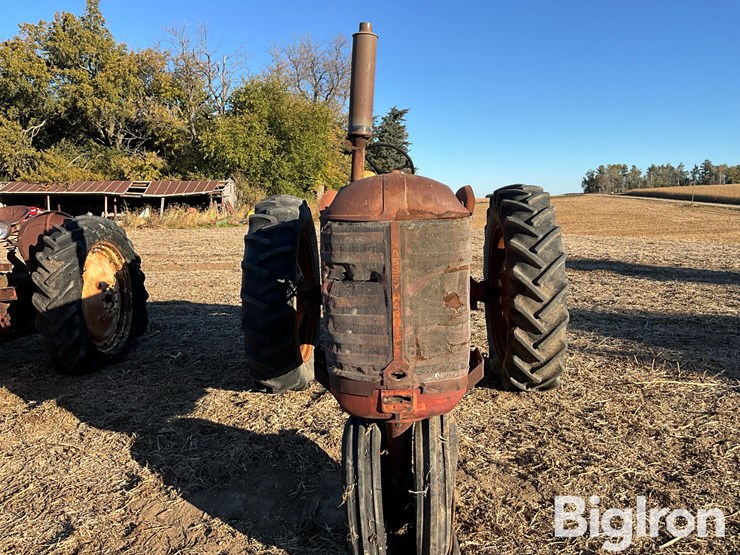 1949-massey-ferguson-44-image-2