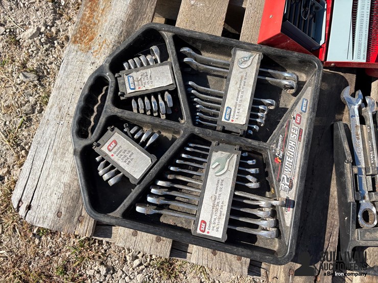 misc-pallet-of-shop-tools-image-11