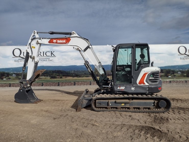 bobcat-e88-image-1