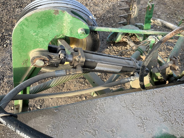 #1444-•-john-deere-pull-type-sickle-mower-(arcadia,-wi)-image-13