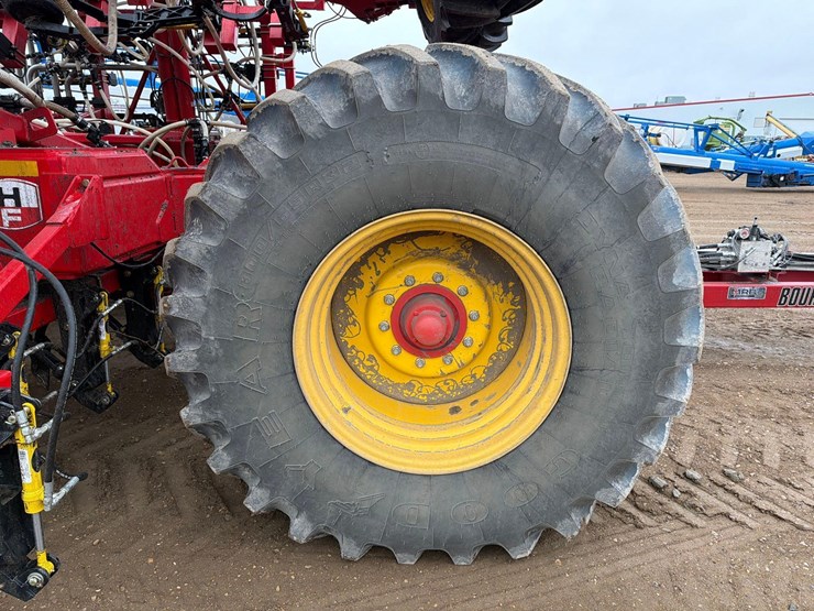 2016-bourgault-3320-66-image-29