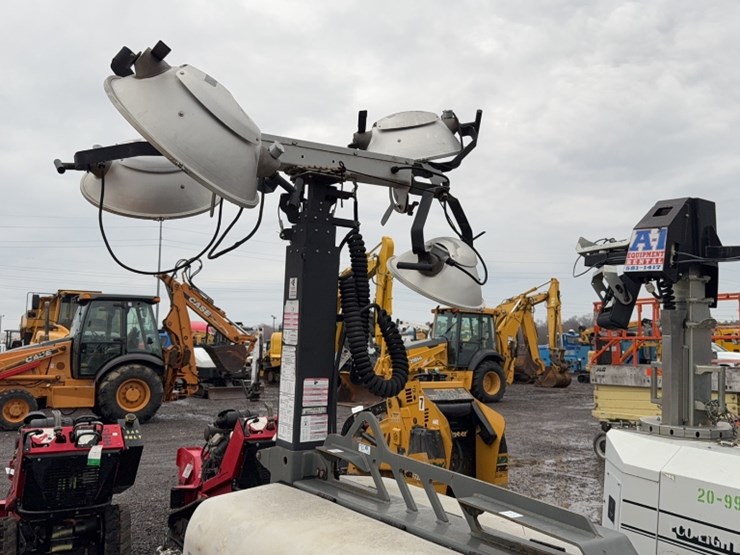 #2057-•-wacker-neuson-towable-light-tower-image-9