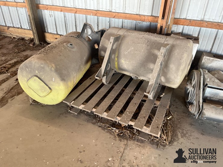 70-gal-fertilizer-tanks-image-8