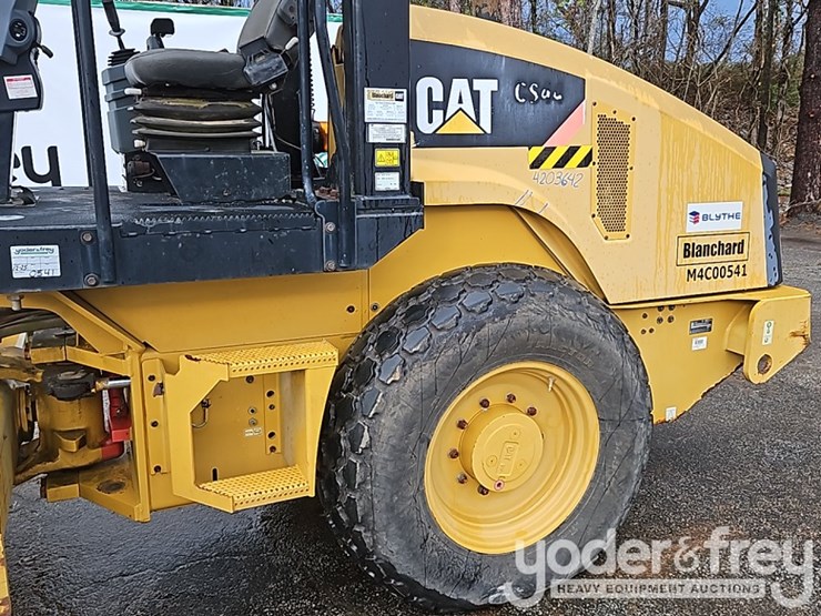 2013-caterpillar-cs44-image-17