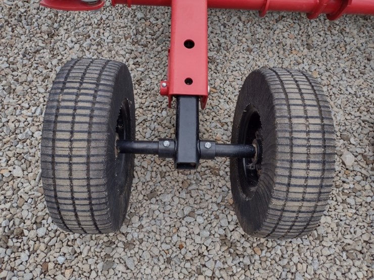 bush-hog-1815-image-10