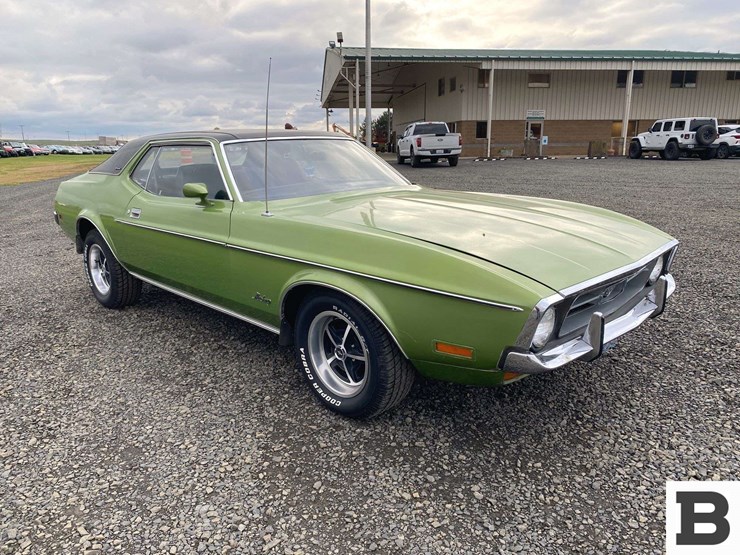 1972-ford-mustang-grande-hardtop-image-7