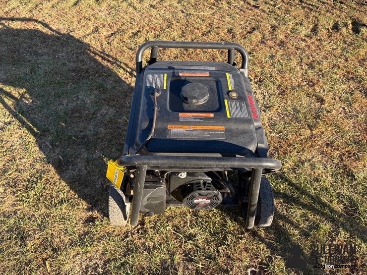 raven-gen-4000-gas-powered-generator-image-4