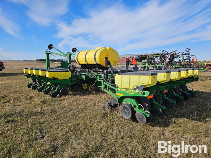 john-deere-1770-image-2