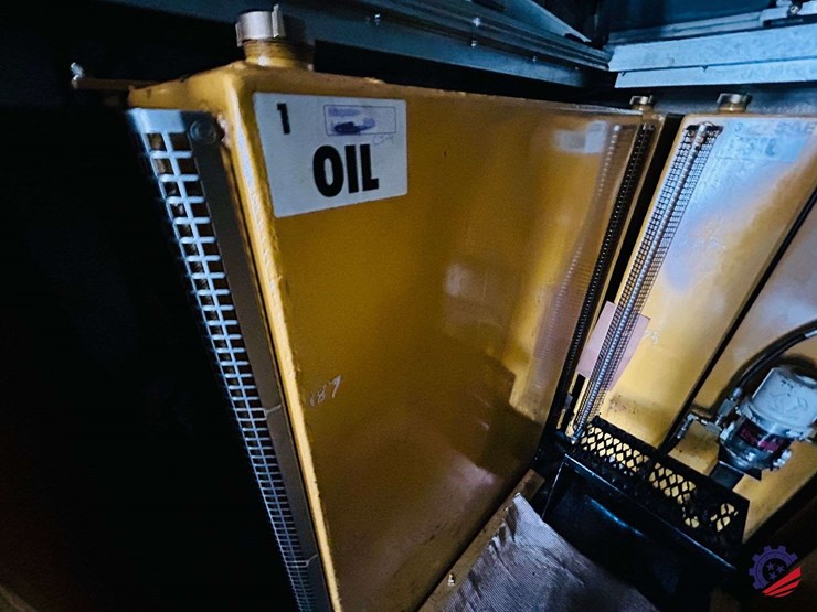 2007-peterbilt-340-image-116