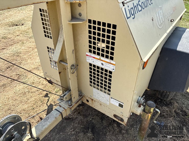 2007-ingersoll-rand-light-tower-image-10