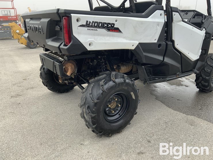 2016-pioneer-1000-image-16