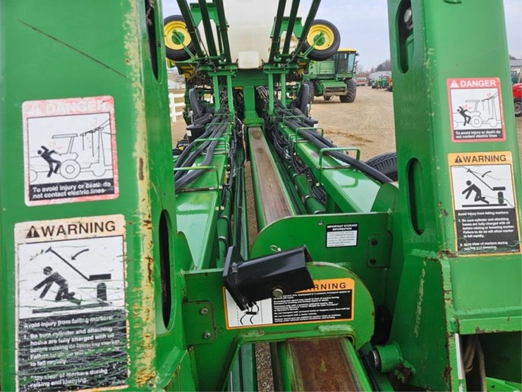 john-deere-1770nt-image-56