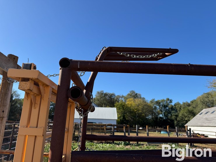 linn-post-&-pipe-lead-up-alley-image-13