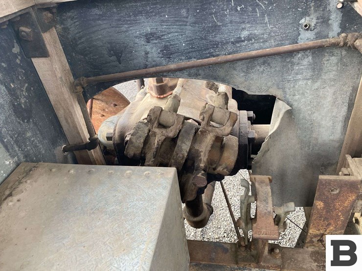 j.i.-chase-40hp-cross-motor-tractor-image-44