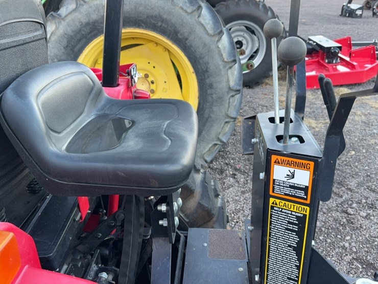 mahindra-1640-image-17