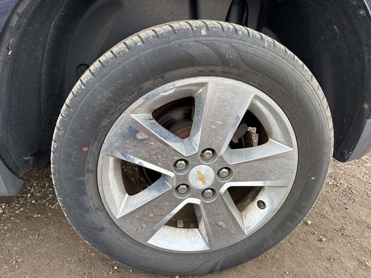 2015-chevrolet-equinox-lt-image-7