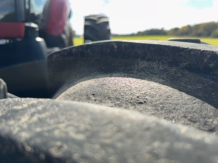 case-ih-magnum-335-image-59