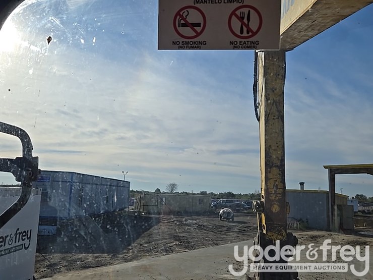 2022-komatsu-pc490-lc-11-image-132