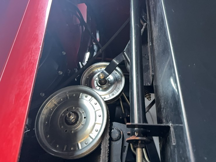 2018-case-ih-8240-image-120