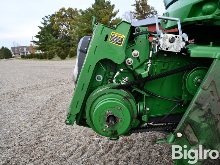 2014-john-deere-s660-image-12