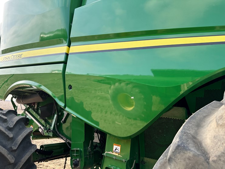 2015-john-deere-s680-image-36