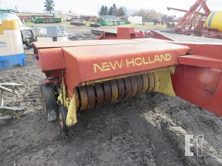 new-holland-273-image-2