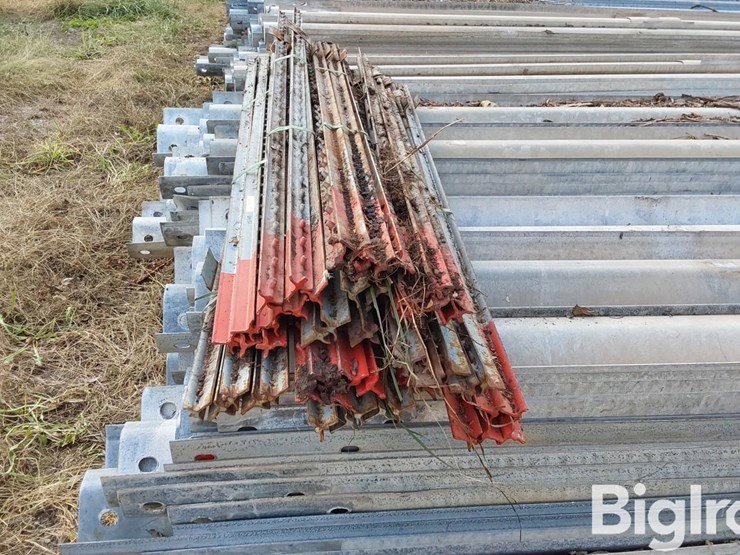 6'-steel-t-posts-image-6