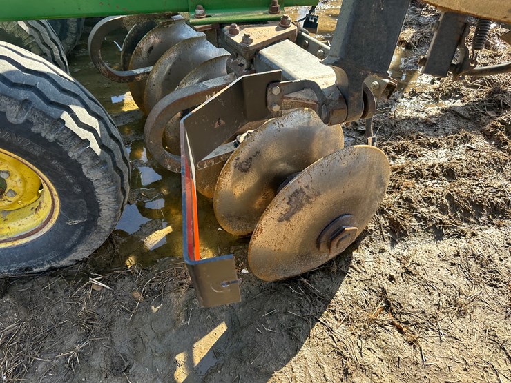 john-deere-26-image-23