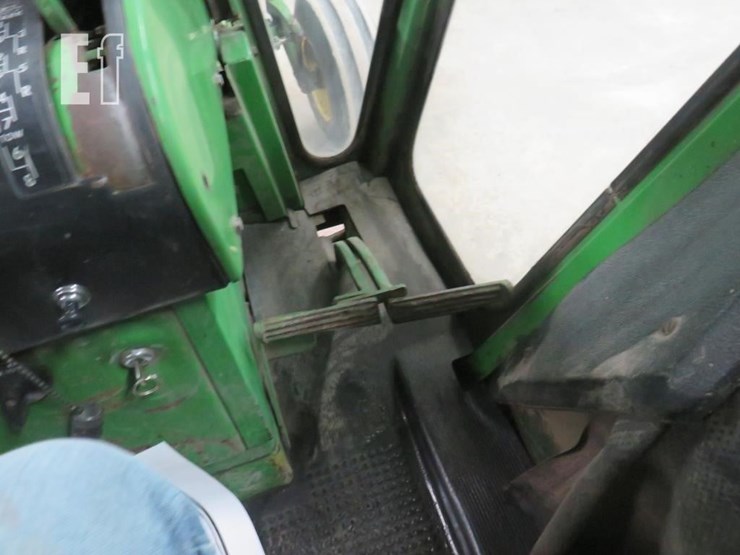 john-deere-4320-image-5