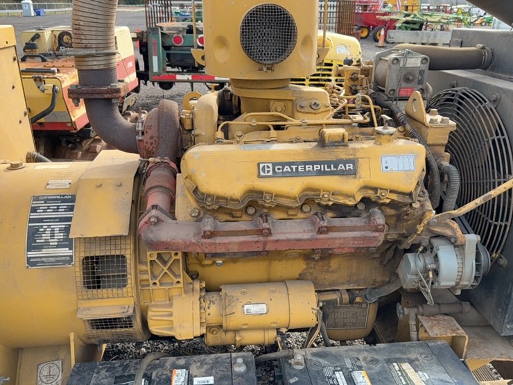 caterpillar-175-kw-image-3